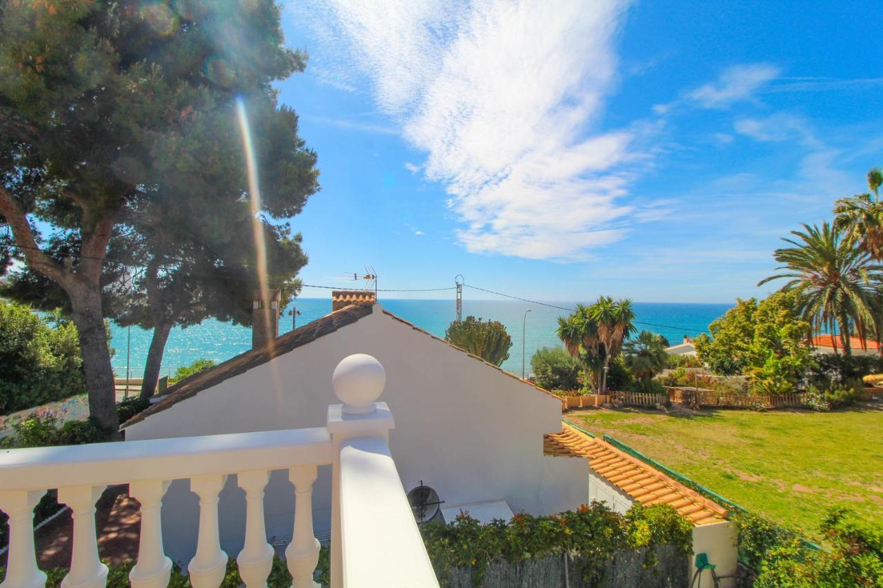 Great Villa, Sea Views, 20 Secs Walk To The Beach, Bbq, 9 People, 5 Mins Car From Alicante City Center, Sailing Club 3 Mins Walk エクステリア 写真