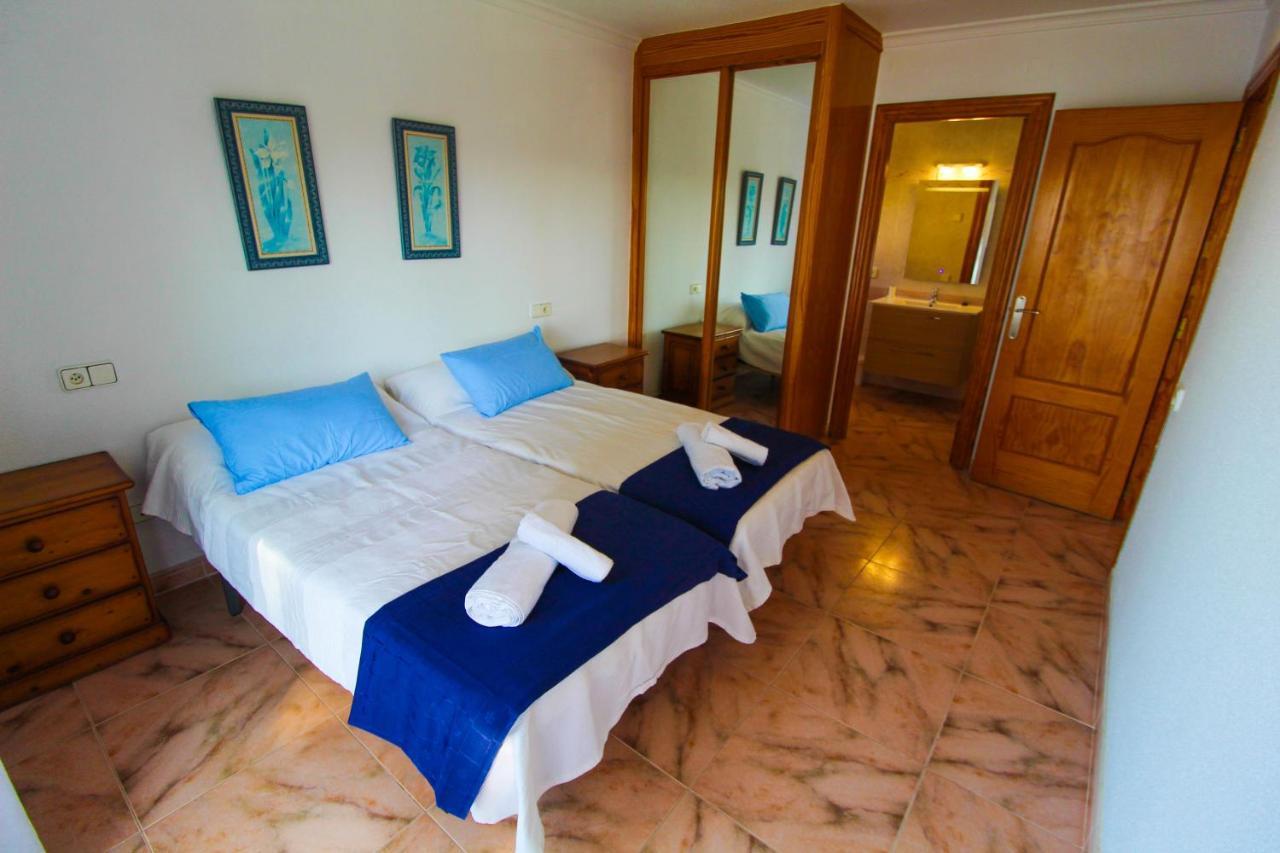 Great Villa, Sea Views, 20 Secs Walk To The Beach, Bbq, 9 People, 5 Mins Car From Alicante City Center, Sailing Club 3 Mins Walk エクステリア 写真